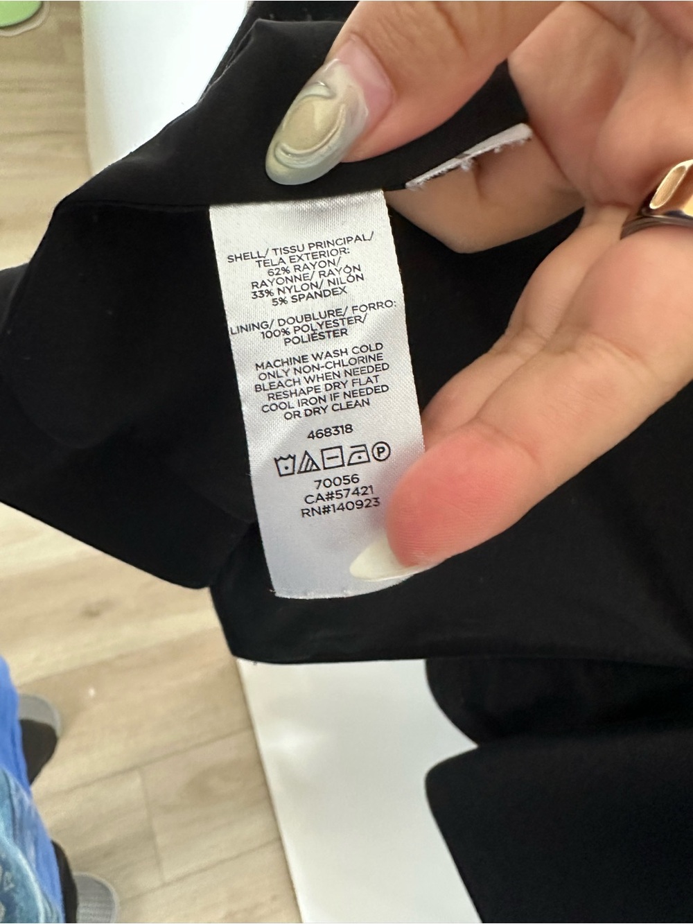 LOFT Black Single-Button Blazer - Picture 4 of 4